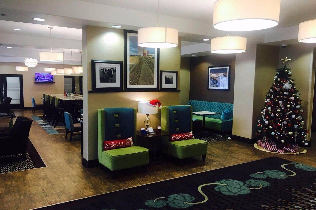 Hampton Inn Saskatoon South Eksteriør billede