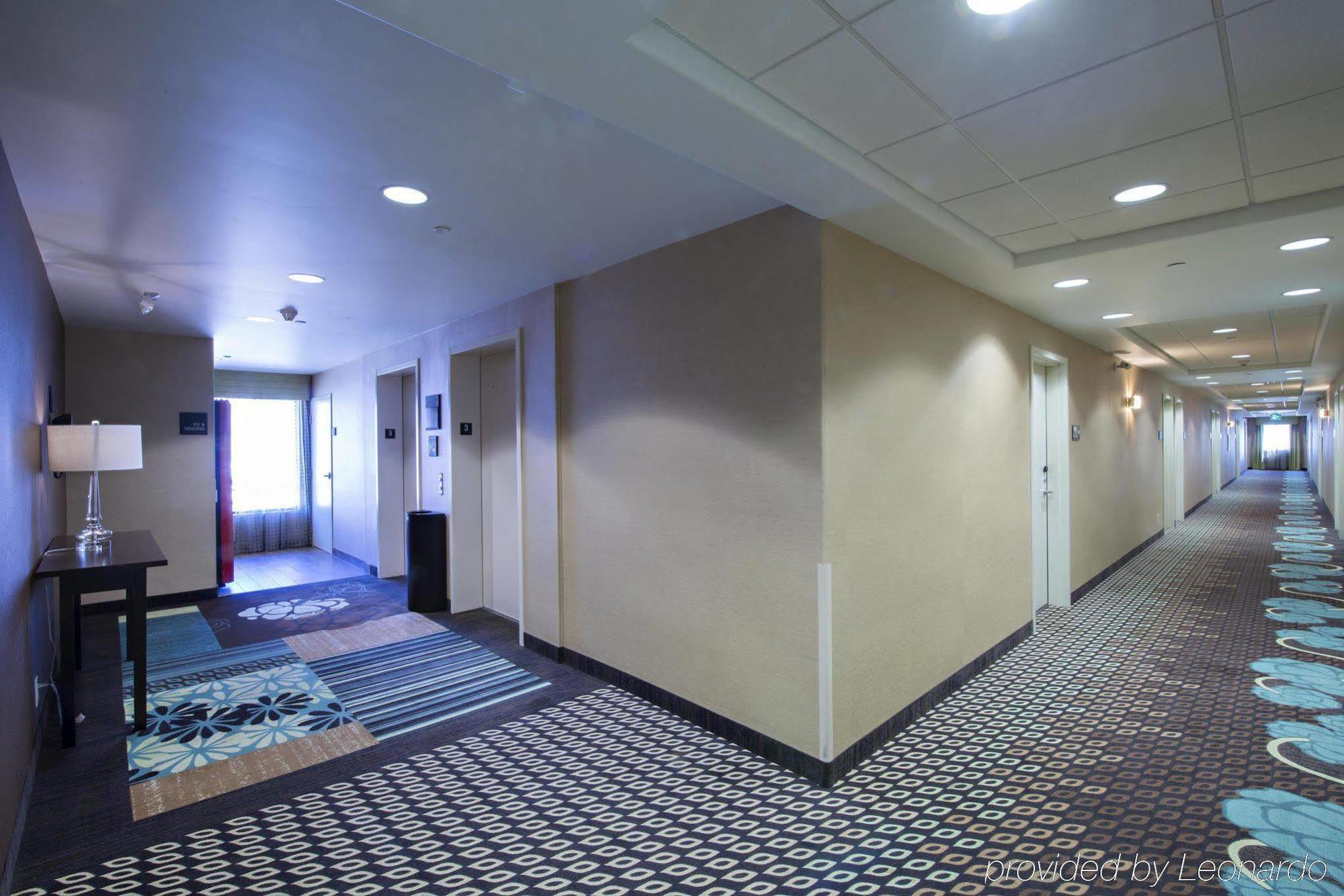 Hampton Inn Saskatoon South Eksteriør billede